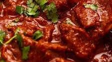 Vindaloo Curry: A Spicy & Tangy Delight